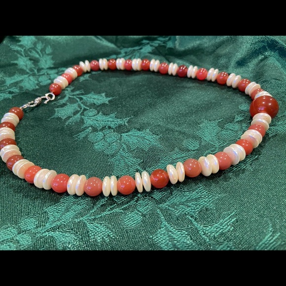 Necklace - Picture 2 of 8